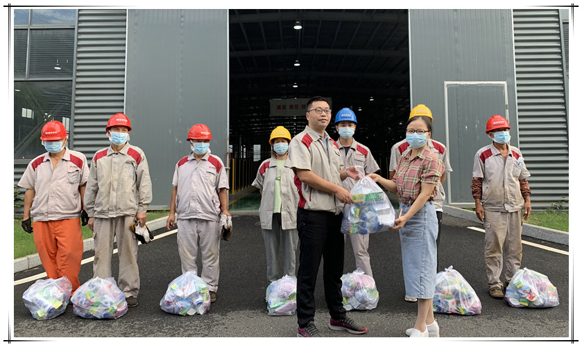 儀征市總工會(huì)慰問國泰一線員工